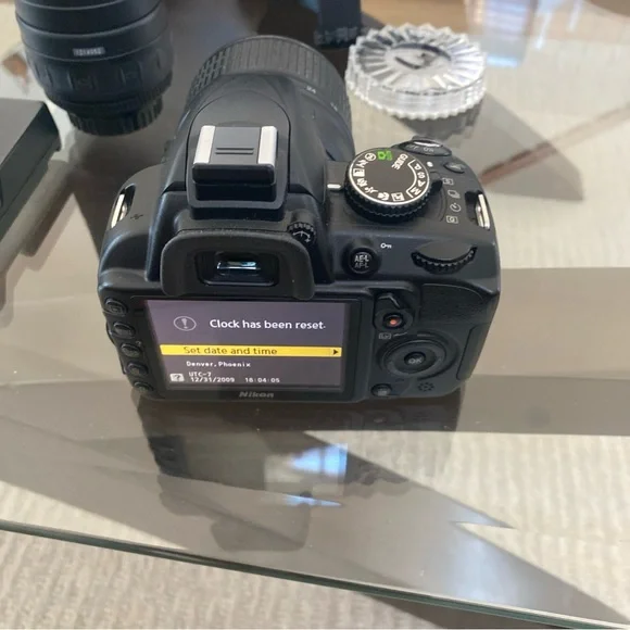 Sony Alpha a100 10.2MP Digital SLR Camera - Black (Kit w/ AF 24